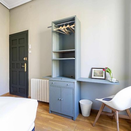 Sol Y Tirso Rooms Madrid Exterior foto