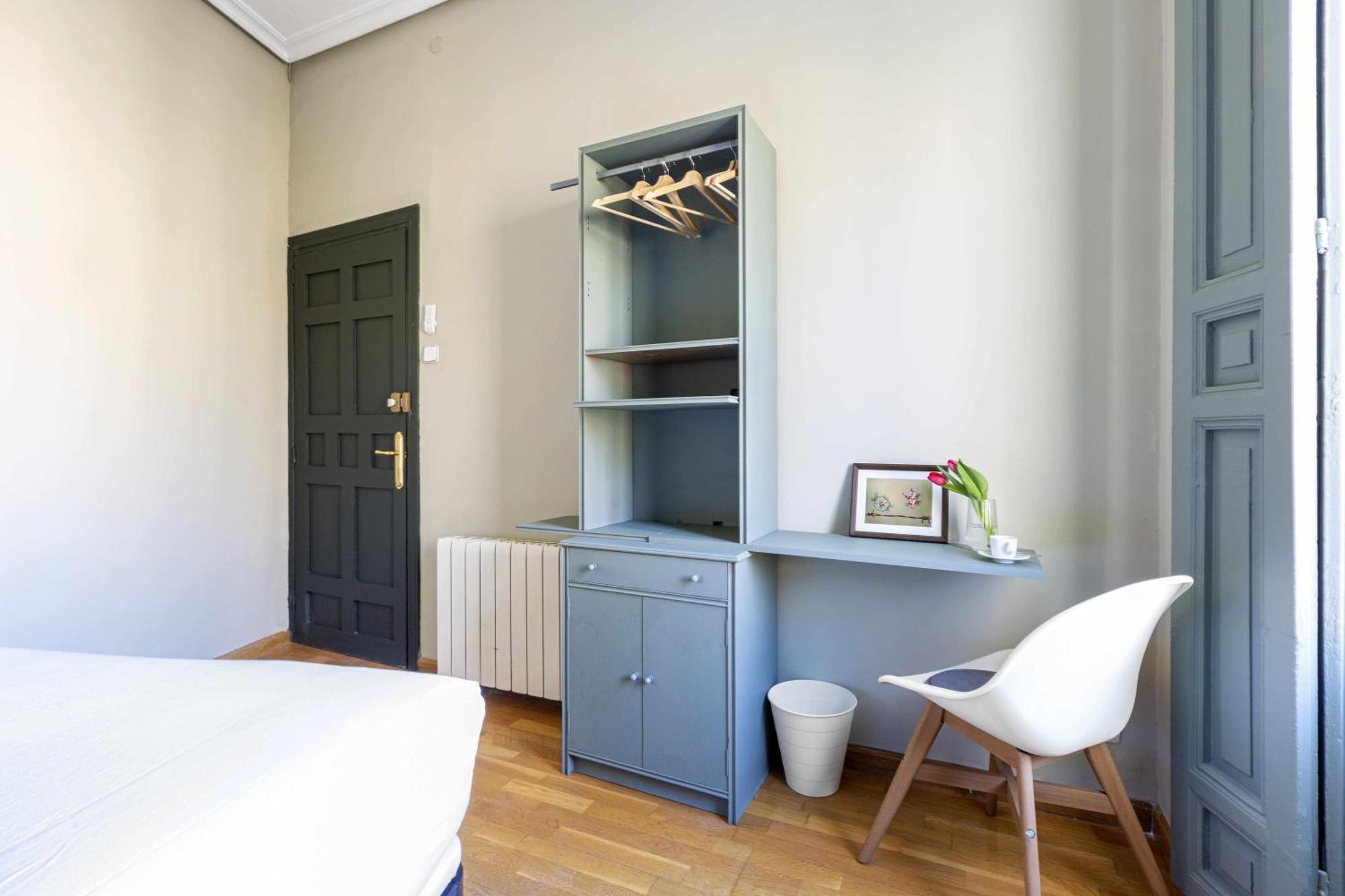 Sol Y Tirso Rooms Madrid Exterior foto