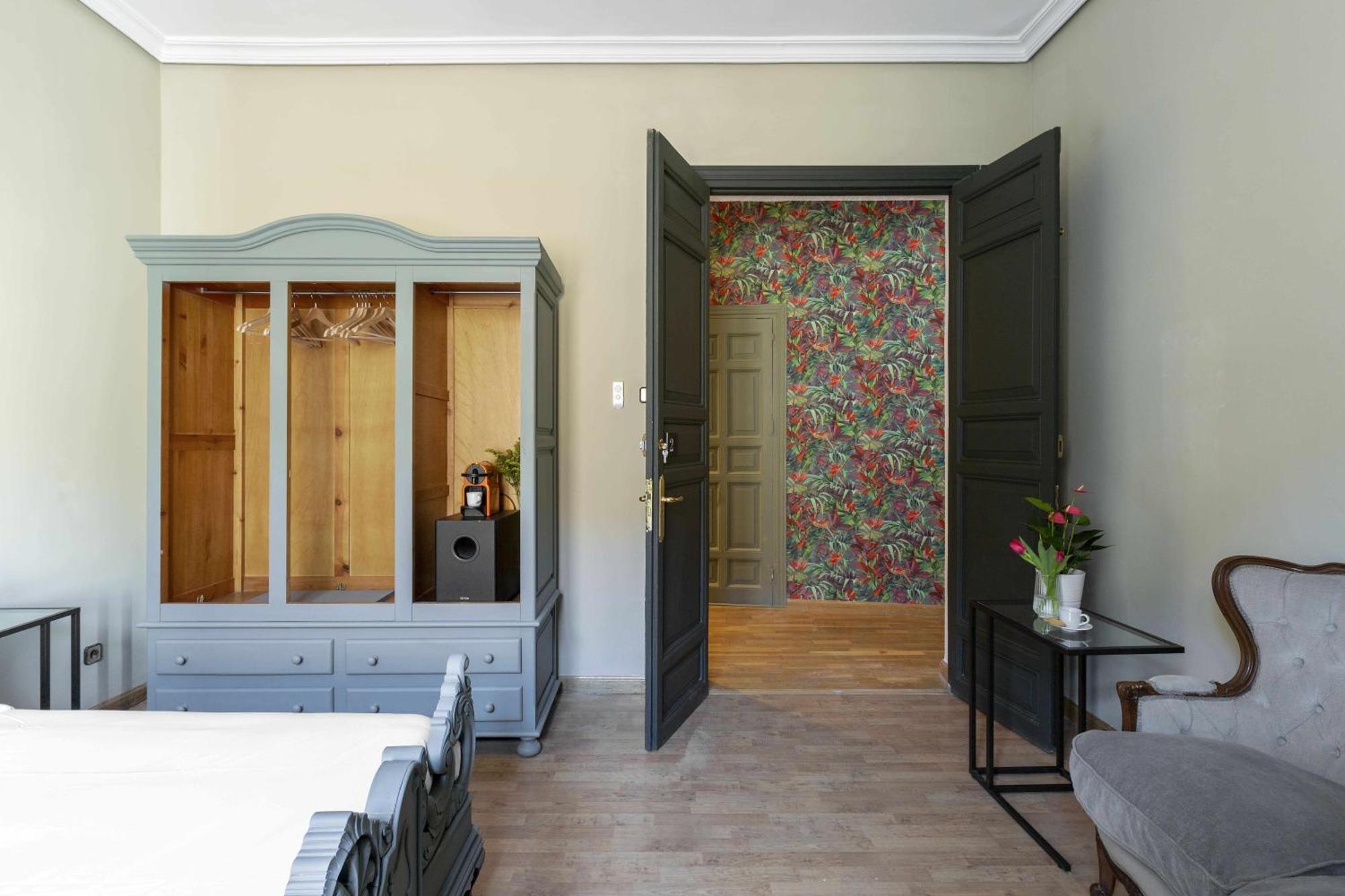 Sol Y Tirso Rooms Madrid Exterior foto