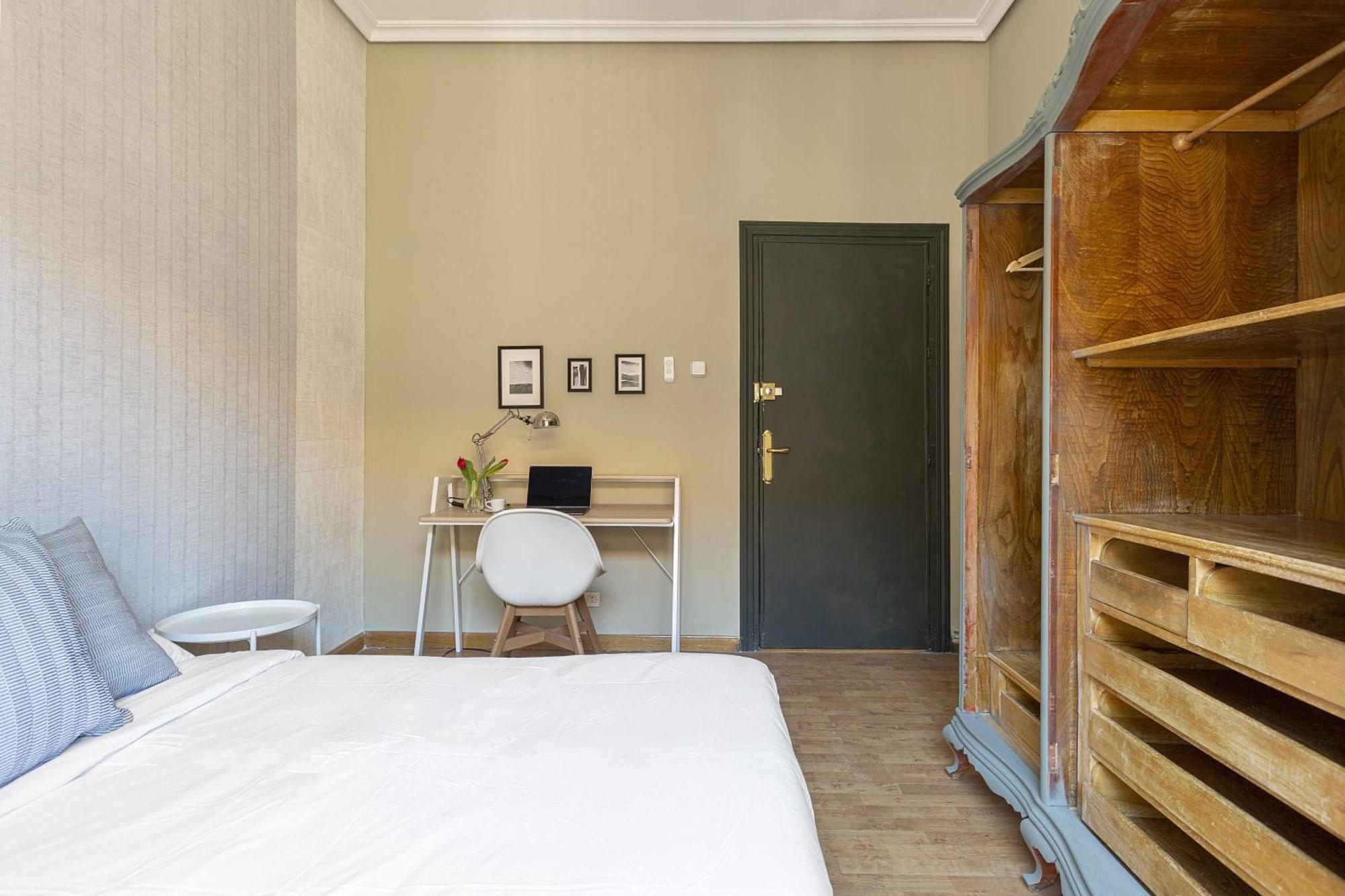 Sol Y Tirso Rooms Madrid Exterior foto