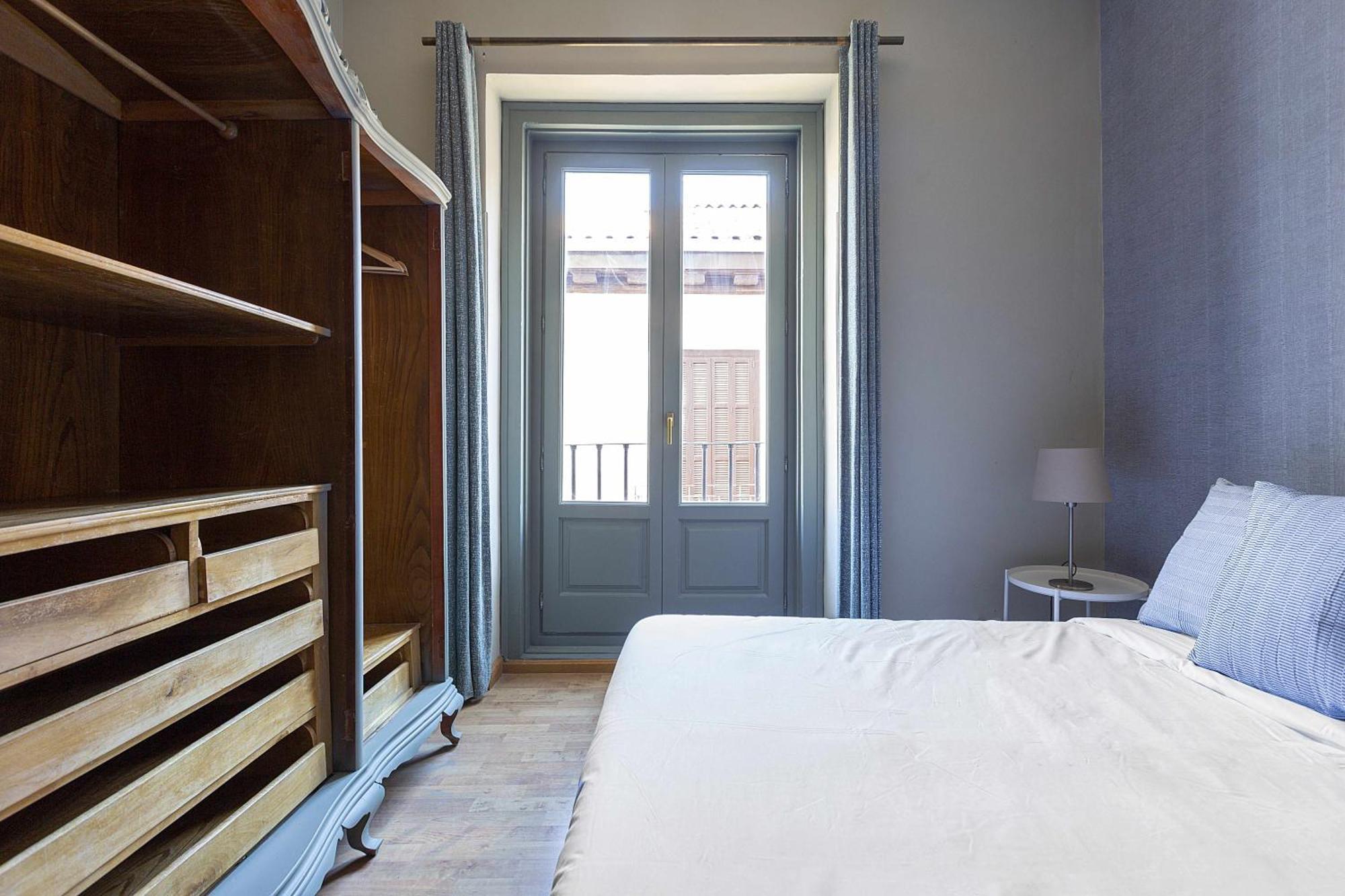 Sol Y Tirso Rooms Madrid Exterior foto
