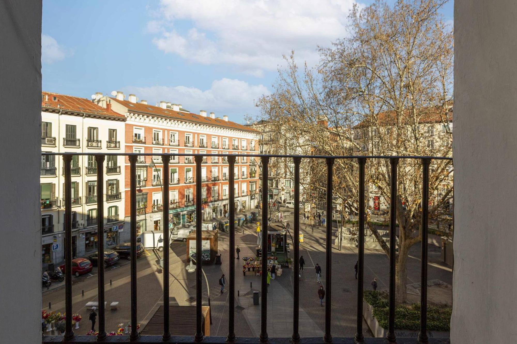 Sol Y Tirso Rooms Madrid Exterior foto