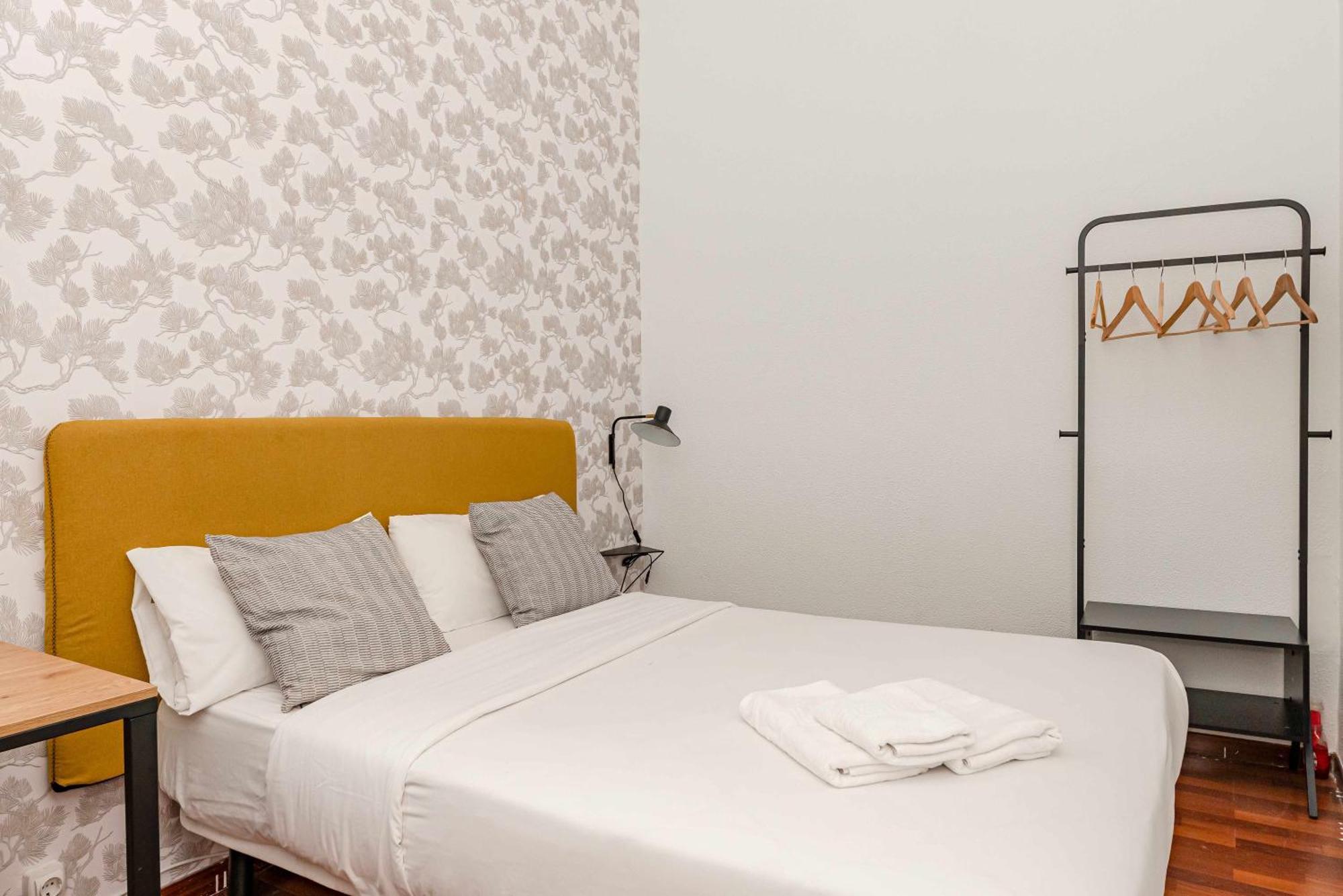 Sol Y Tirso Rooms Madrid Exterior foto